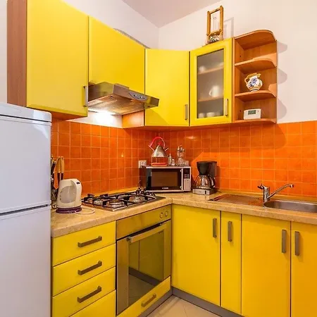 Prázdninový dům House Ližnjan