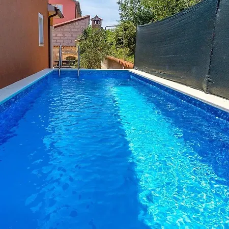 House Dom wakacyjny *