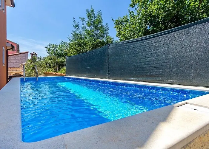 House Σπίτι διακοπών Ližnjan