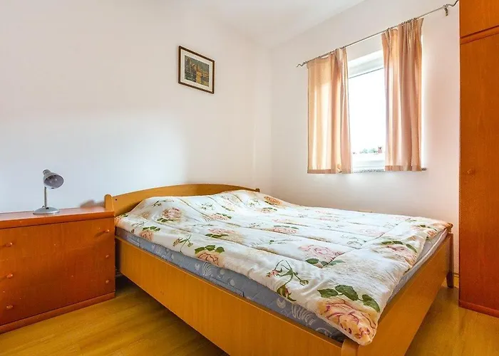 House Semesterbostad *